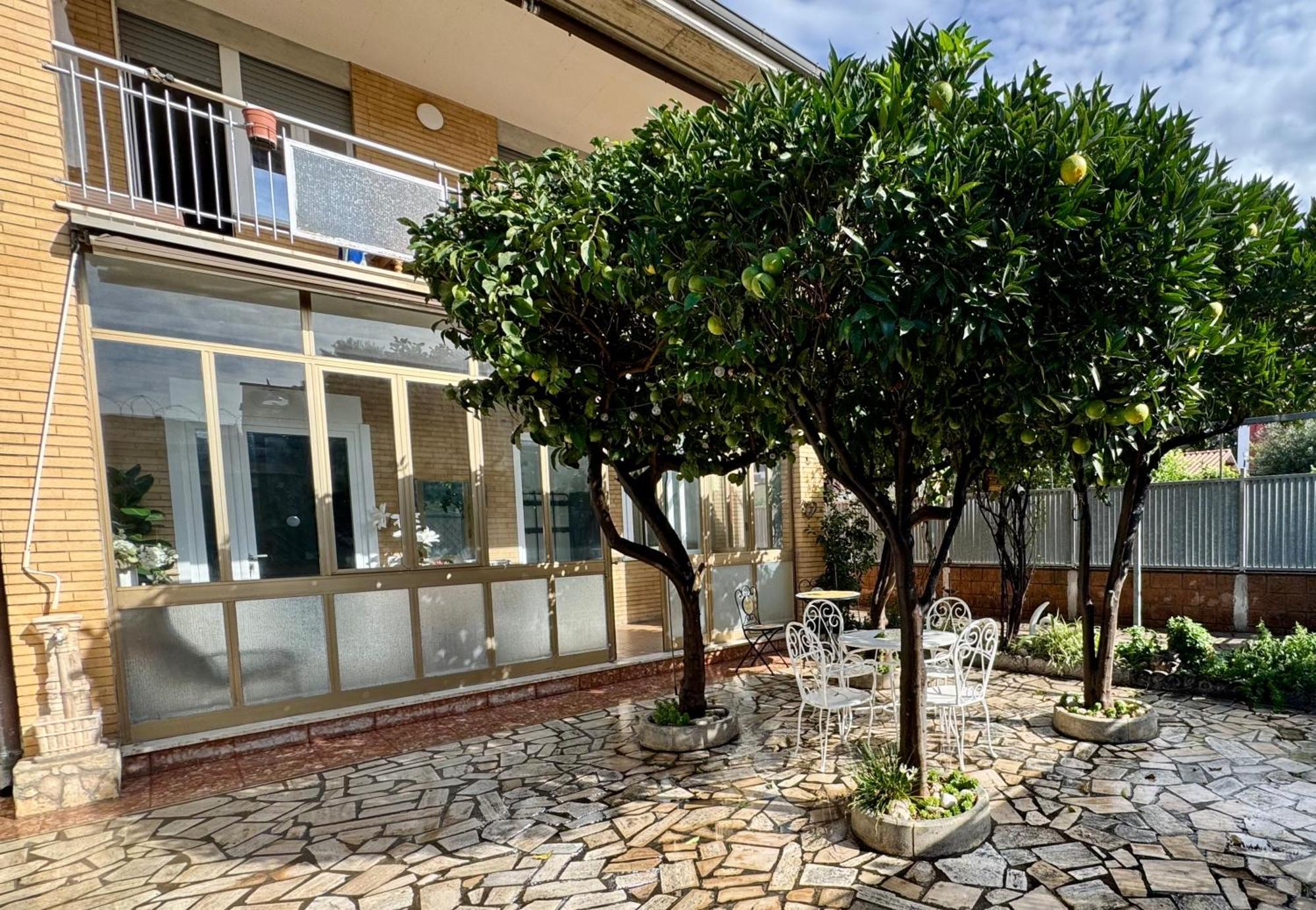 Fil Rouge Hotel Ciampino Exterior foto